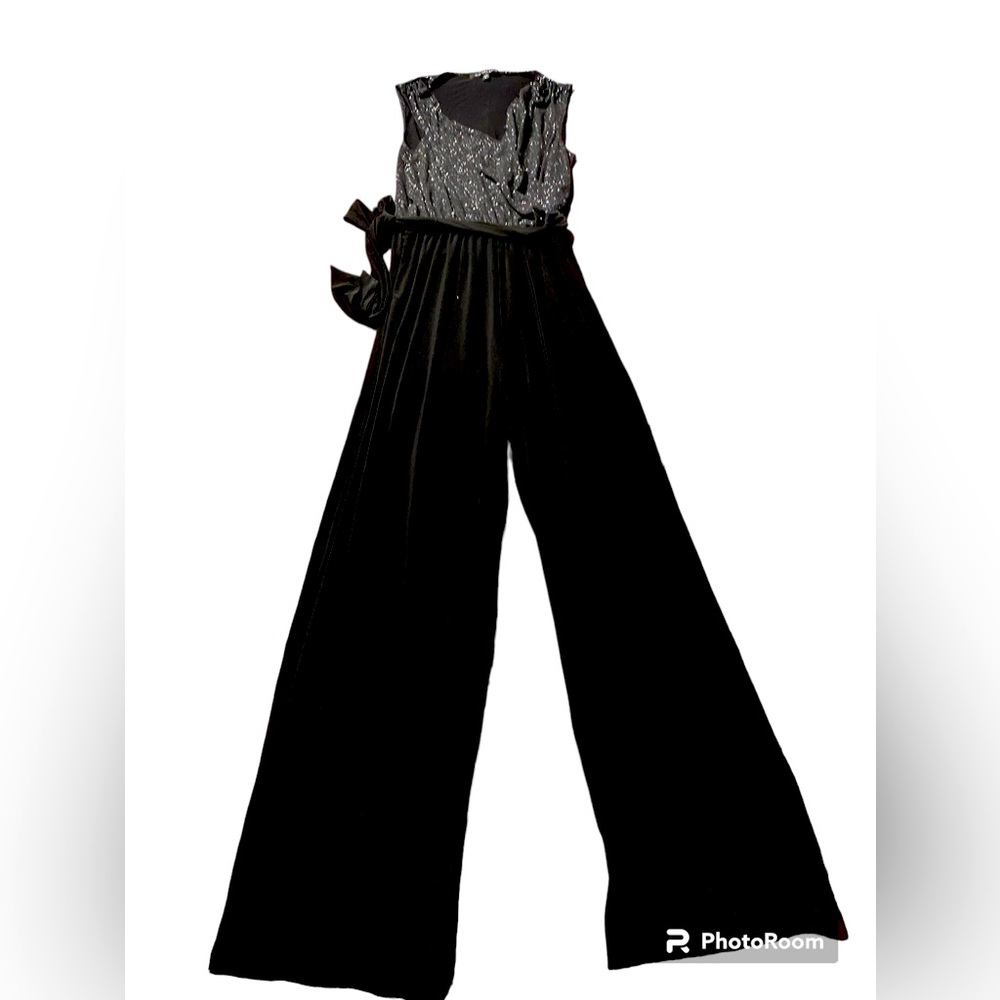 Nik and Nash Jumper Pants Suit size Large